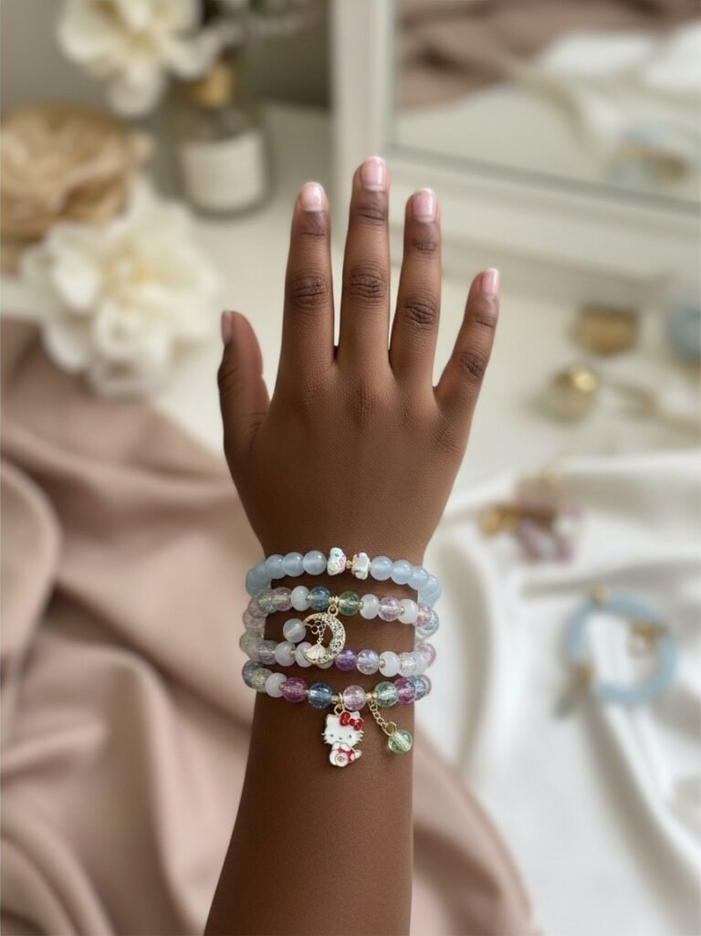 Lot de 4 bracelets pastel à breloques